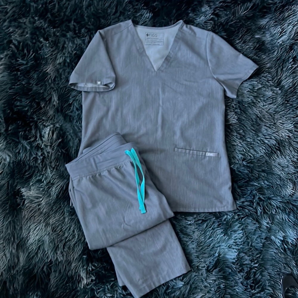 2/2 Figs Scrub Set Medium